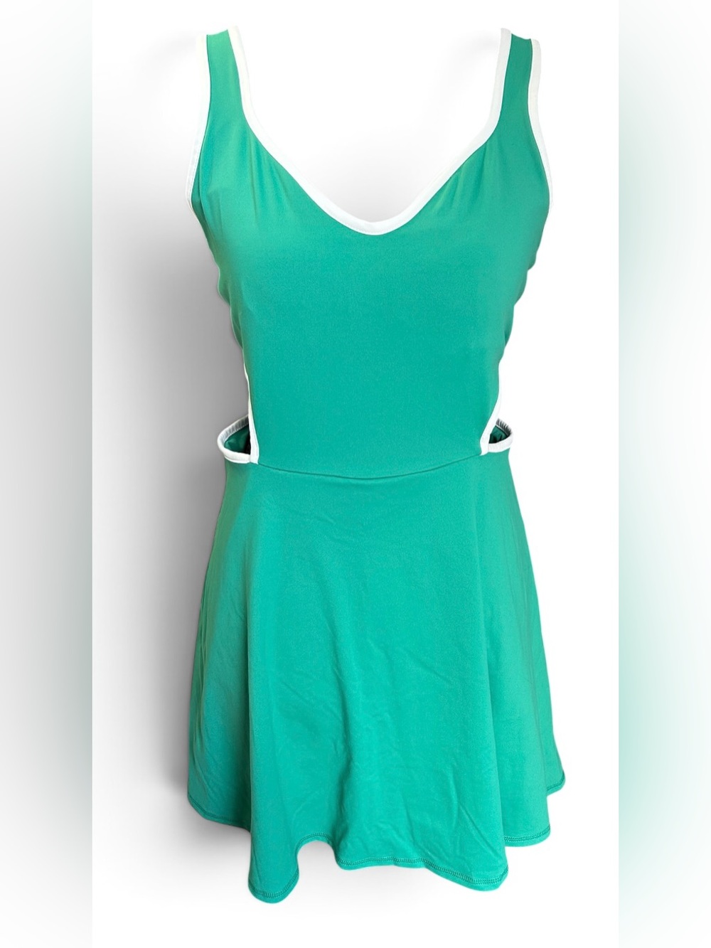 Old Navy Active Powersoft Green Cutout Midi Dress with shorts Tennis Activewear